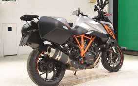 KTM 1290 SUPER DUKE GT 2016