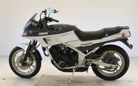 YAMAHA FZ250 1KG