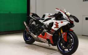 YAMAHA YZF-R1 2016