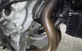 MV AGUSTA BRUTALE 675 2017