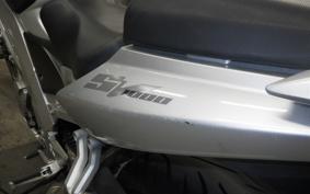 SUZUKI SV1000 2003