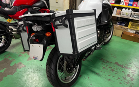 YAMAHA XT1200Z SUPER TENERE 2010 DP01