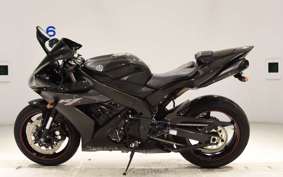 YAMAHA YZF-R1 2005