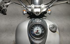 YAMAHA DRAGSTAR 1100 2002 VP13J