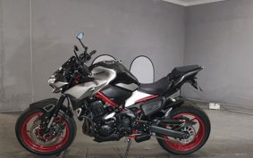 KAWASAKI Z900 2023 ZR900B