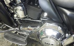 HARLEY FLTRX 1690 2013