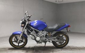 HONDA VTR 250 MC33