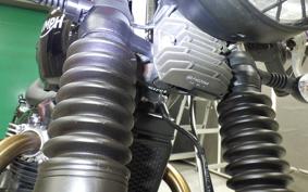 TRIUMPH STREET TWIN