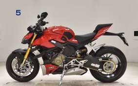 DUCATI STREETFIGHTER V4 S 2021