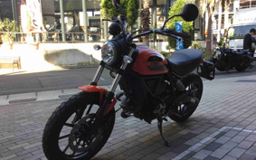 DUCATI SCRAMBLER SIXTY2 2018 KA00
