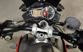TRIUMPH STREET TRIPLE R 2014 TTL136
