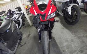 HONDA CBR600RR A 2011 PC40