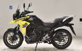 SUZUKI Vｽﾄﾛｰﾑ250A 2023