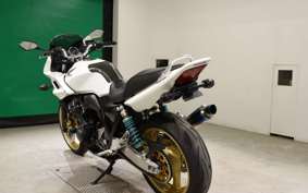 HONDA CB400 SUPER BOLDOR VTEC 2011 NC42
