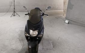 YAMAHA MAJESTY 125 SE27