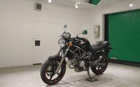 HONDA VTR 250 2022 MC33