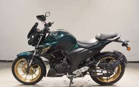 YAMAHA FZS25
