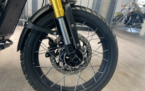 TRIUMPH SCRAMBLER 400XC 2025 T13761