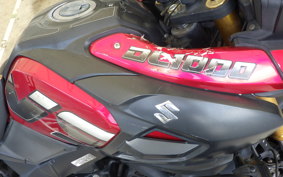 SUZUKI DL1000 ( V-Strom 1000 ) A