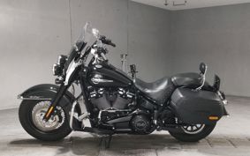 HARLEY FLHCS1870 YBK