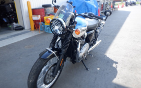 TRIUMPH BONNEVILLE T100 2020 DAD70G