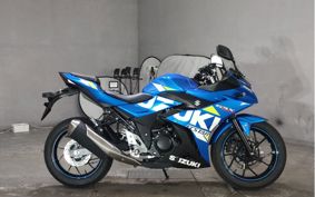 SUZUKI GSX250 R DN11A