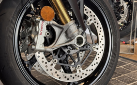 DUCATI STREET FIGHTER V4S 2025 7F00