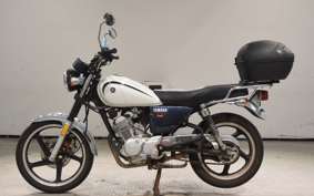 YAMAHA YB125SP