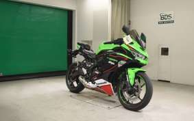 KAWASAKI ZX-25R ZX250E