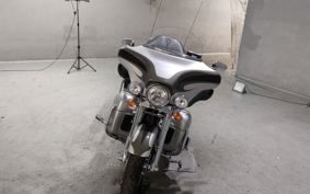 HARLEY FLHTCUSE1800CVO 2013 PR8
