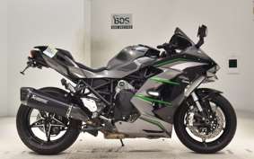 KAWASAKI NINJA H2 SX SE 2019 ZXT02A