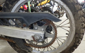 SUZUKI DJEBEL 200 (DR200SE) SH42A