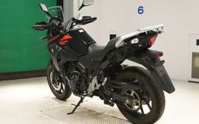 SUZUKI Vｽﾄﾛｰﾑ250A