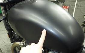 TRIUMPH BONNEVILLE BOBBER 2021