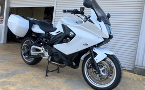 BMW F800GT 2013 0B03