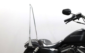 HARLEY XL883N 2009 LE2