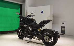 DUCATI DUCATI ディアベルV4 2018