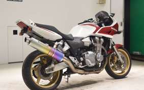 HONDA CB1300SB SUPER BOLDOR A 2005 SC54