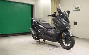 HONDA FORZA 250 MF13