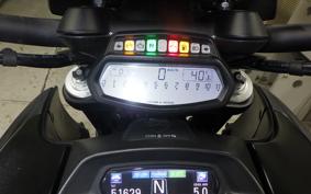 DUCATI DIAVEL 2013