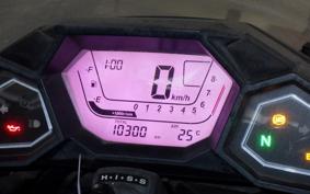 HONDA NM4 VULTUS -02 2015 RC82