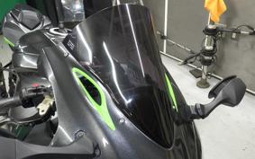 KAWASAKI ZX 10 NINJA R SE 2019 ZXT02E