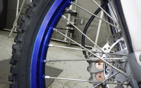 YAMAHA YZ125