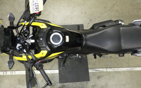 SUZUKI Vｽﾄﾛｰﾑ250A 1998