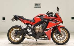 HONDA CBR650F 2018 RC83