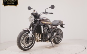 KAWASAKI Z900RS 2025 ZR900K