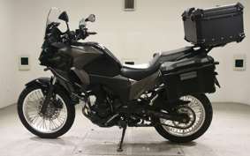 KAWASAKI VERSYS X250Aﾂｱﾗｰ LE250D