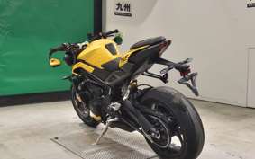 TRIUMPH STREET TRIPLE RS 2024
