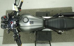 YAMAHA XJR1300 C 2015