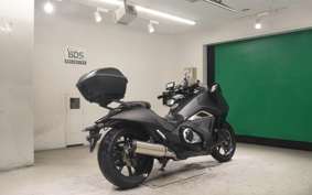 HONDA NM4 VULTUS -01 2015 RC82